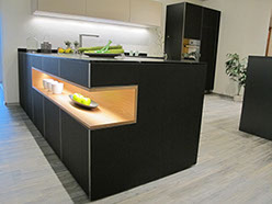 Küchenausstellung im Glarnerland