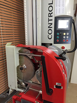 Plattenfräse bei Gmür & Braun